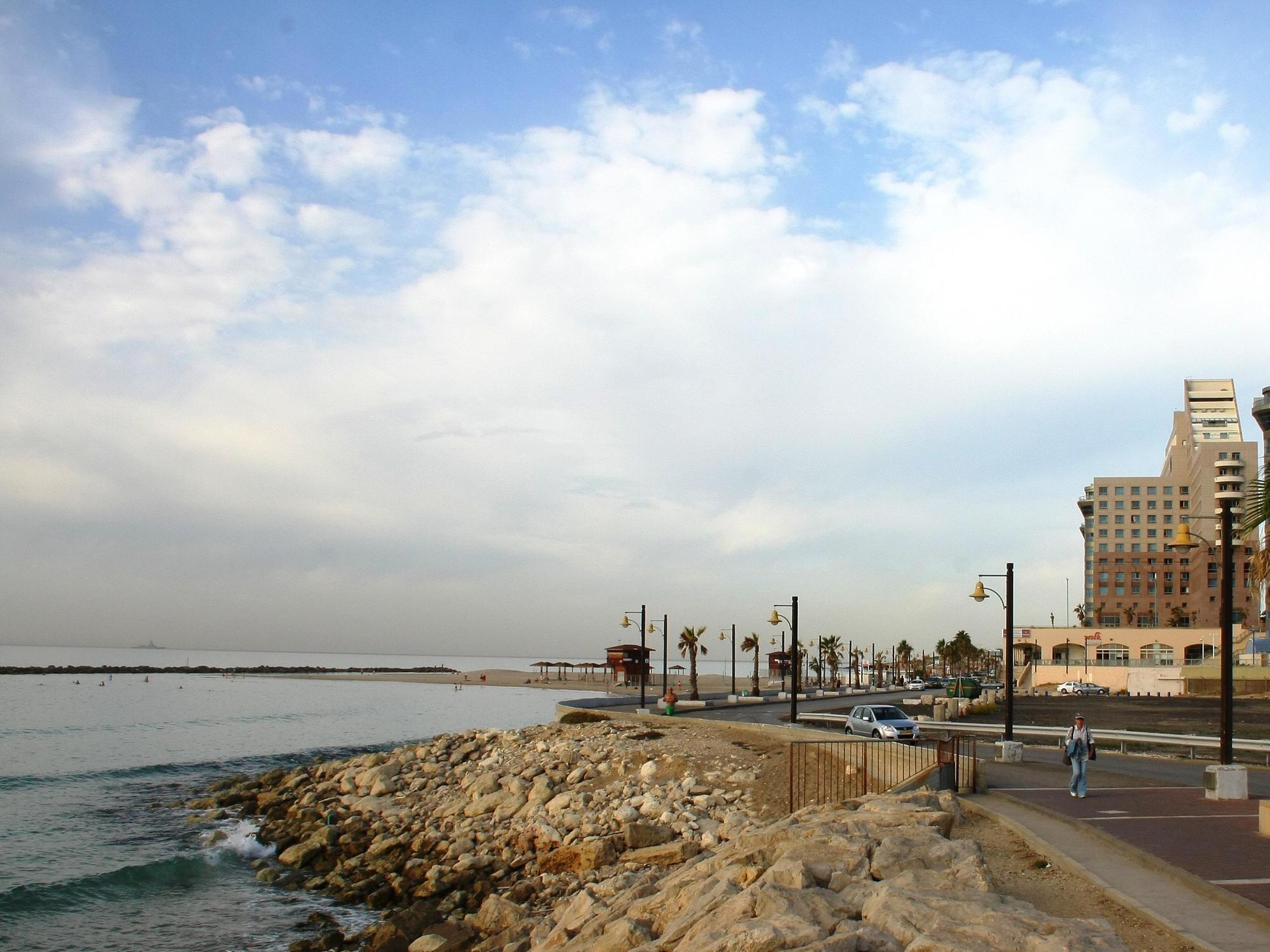 Studios By The Sea Haifa Exterior photo
